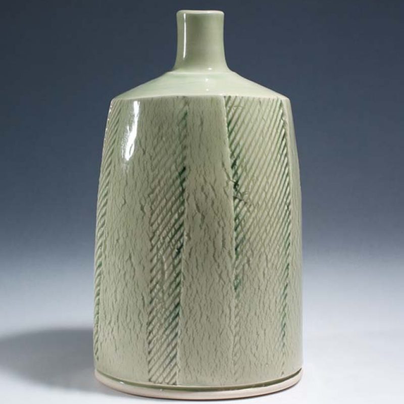Suleyman Saba SS18_Pale green vase h19 x 11 cm