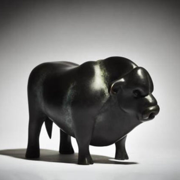 Anthony Scott Small Bull, Bronze Ed. of 9 L29 x h18 x d13 cm.